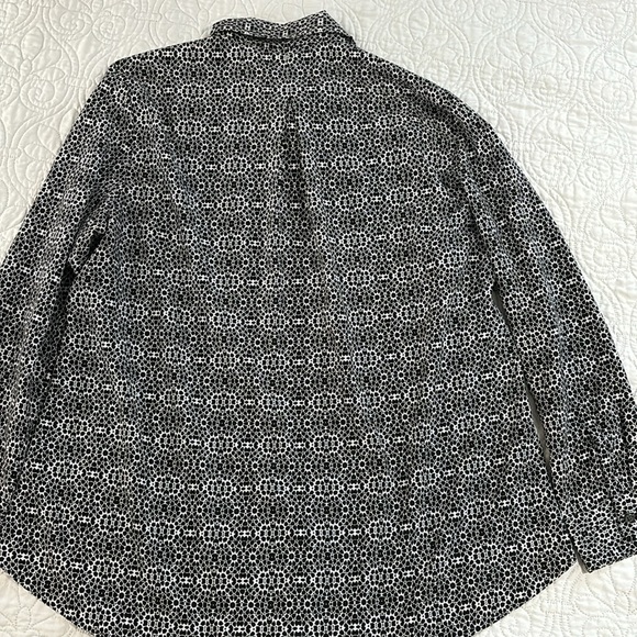 VanHeusen women’s blouse - Picture 5 of 5